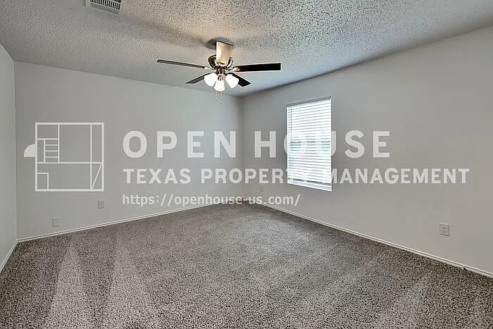 7900 Canoe Ridge Ln — Photo 13