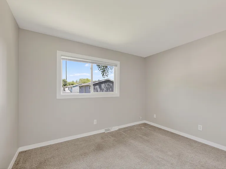 6314 Maywood Ave — Photo 30