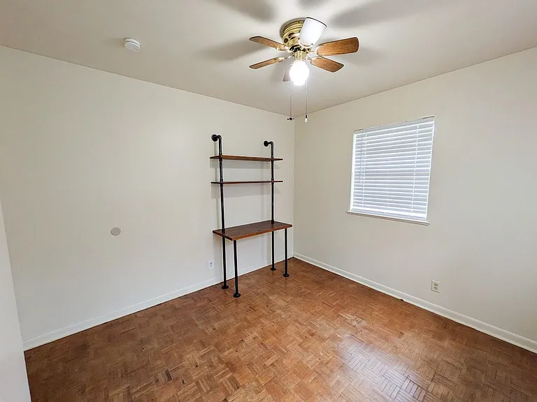 9225 Shepherd Dr — Photo 17