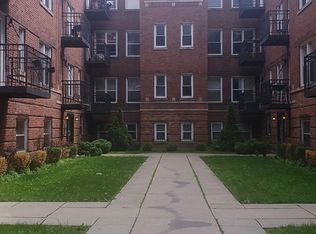 2101 E 67th St APT 310, Chicago, IL 60649