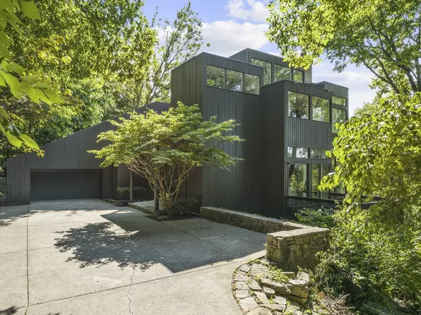 1709 Tyne Blvd, Nashville, TN 37215
