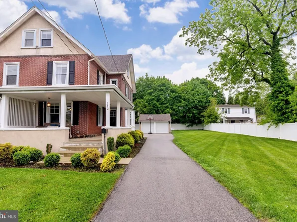 262 Poplar Ave, Devon, PA 19333