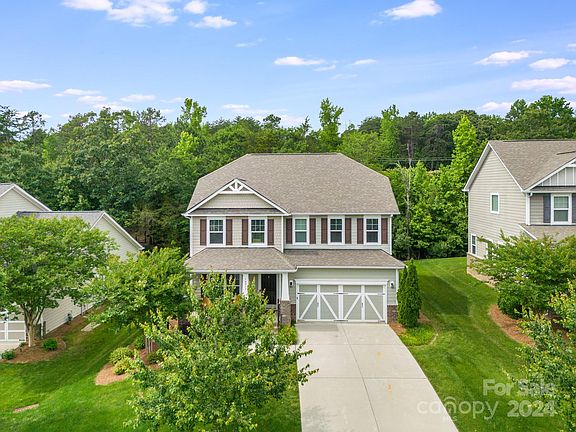 3rd image of 14917 Boudins Ln