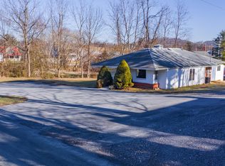 33 Red Hill Rd, Fairfield, VA 24435