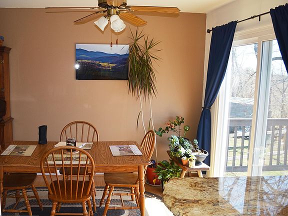 5th image of 18 Blackford Cir