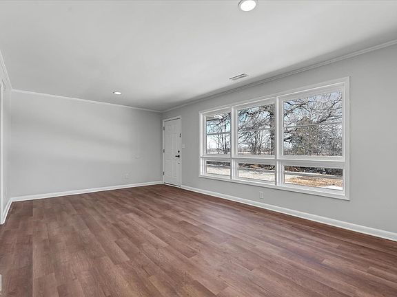 4th image of 1001 County Road 204