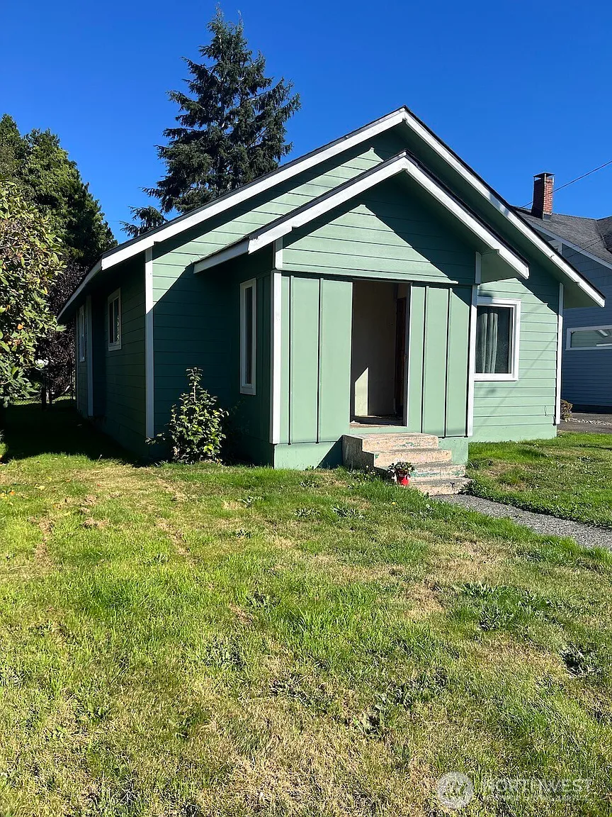 2625 Aberdeen Avenue photo 1