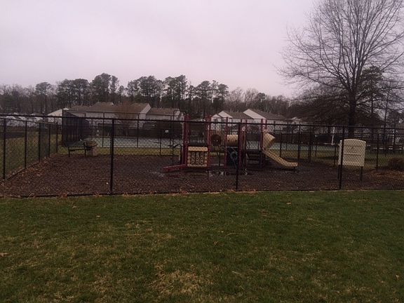 4th image of 109 Foundry Ct