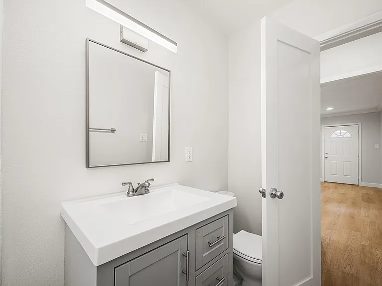 1750 Coronado Ave #6 — Photo 13