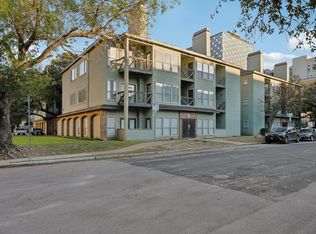 807 W 25th St APT 302, Austin, TX 78705