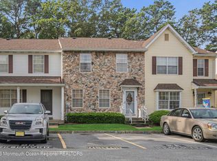 465 Rose Ct, Lakewood, NJ 08701