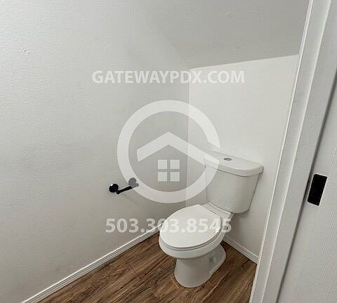 5th image of 15845 SW Blackstone Dr