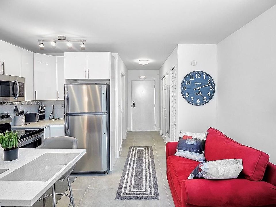 1st image of 7904 West Dr APT 805