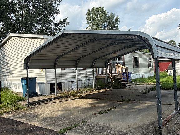 2nd image of 6615 Cleveland Rd #C013