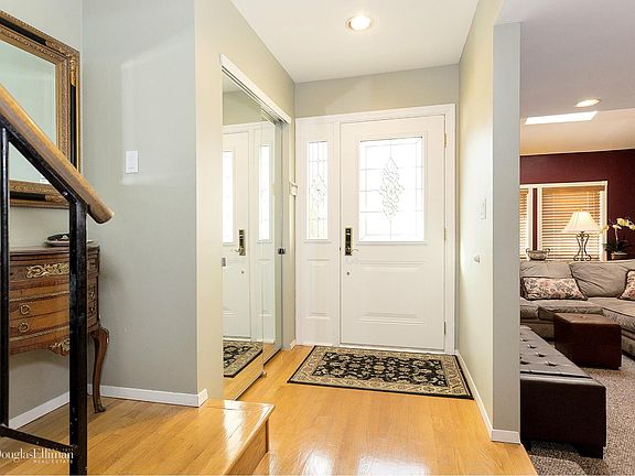2nd image of 120 Terrace Ct #120