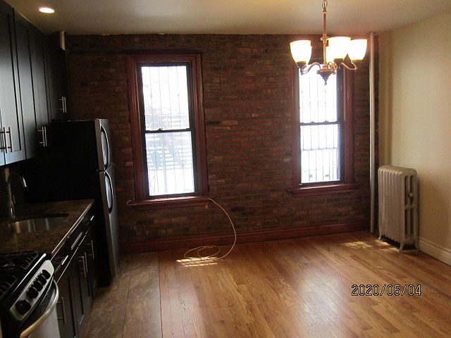 1st image of 1035 Union St #B2