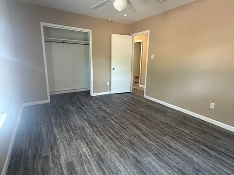 306 Orchard St — Photo 12