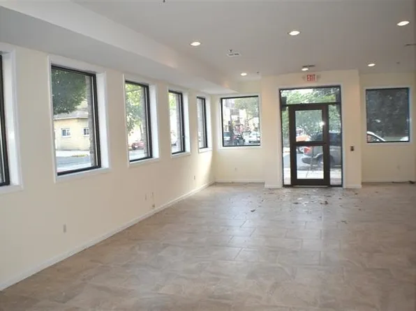 687 Avenue A image 4 of 5