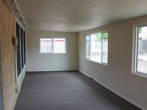 3rd image of 83 Ensenada Dr