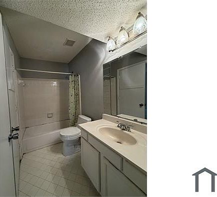 5th image of 11001 Coachman Cir
