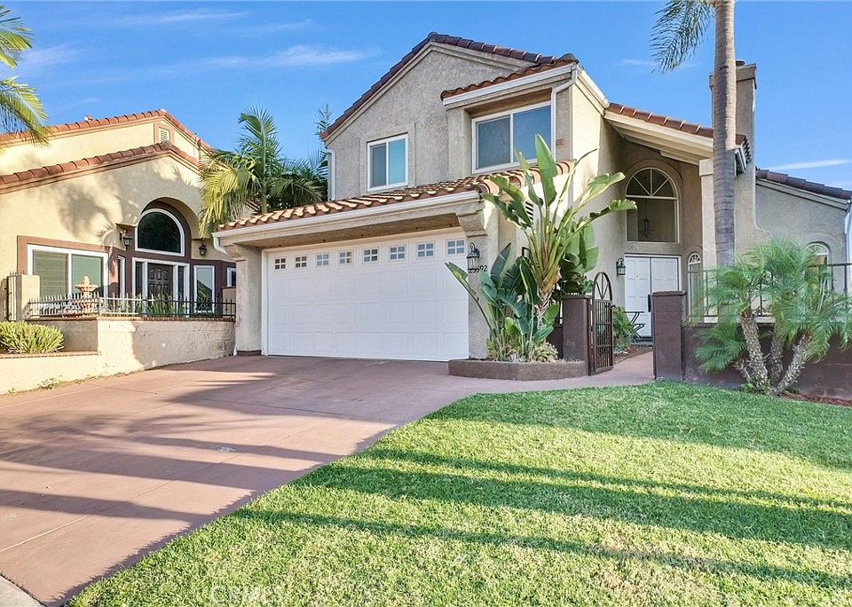 1st image of 25592 Aragon Way