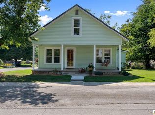 101 Mammoth Cave Ave, Park City, KY 42160