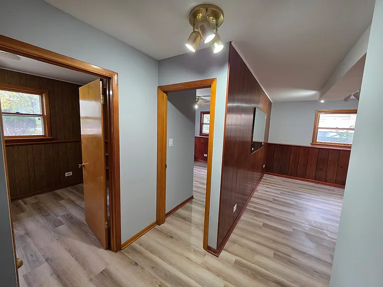 5341 Grand Ave — Photo 13