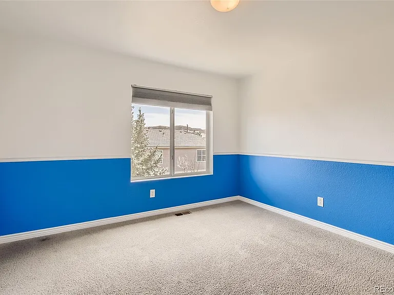 2402 S Quartz St — Photo 16