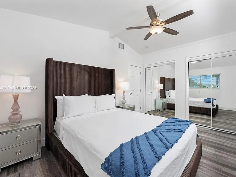 2531 Key Largo Ln — Photo 16