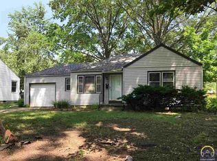 2150 SW Plass Ave, Topeka, KS 66611