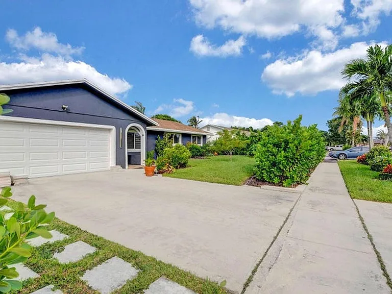 2941 Angler Dr — Photo 12