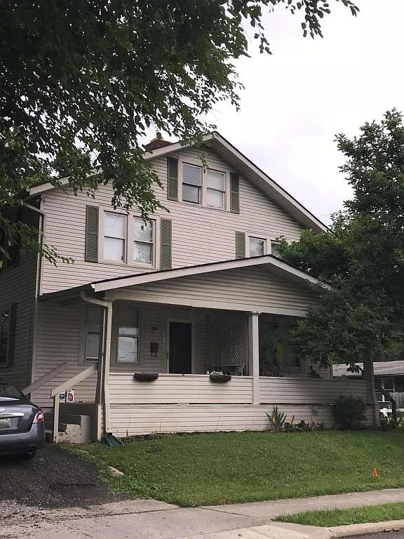 119 College St #121 photo 1