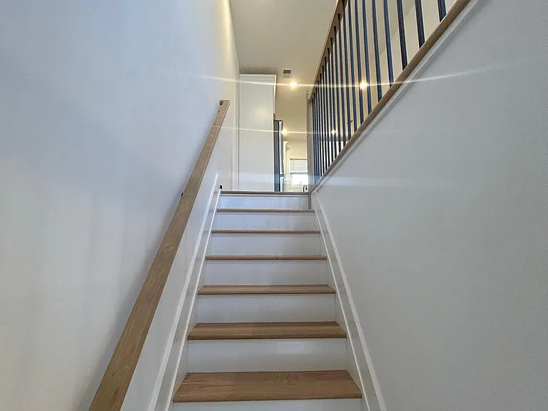 749 Florence Pl #2 — Photo 5