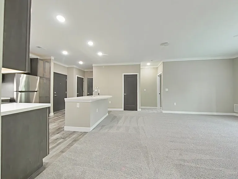 Altair Luxury Apartments — Photo 54