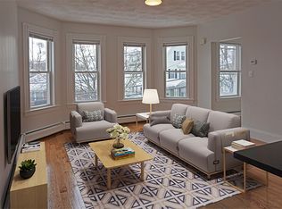 250 Ash St #4, Waltham, MA 02453