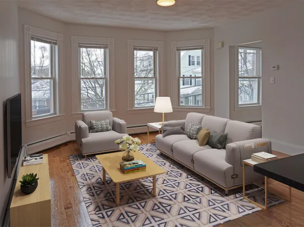 252 Ash St, Waltham, MA