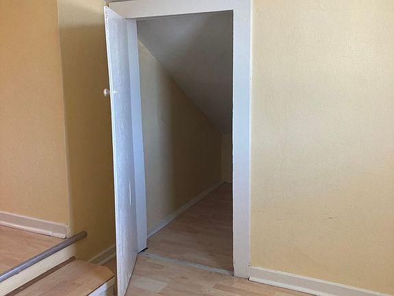 4th image of 812 NE Killingsworth Ct #815
