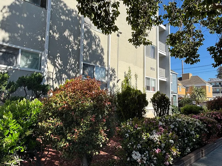 1935 10th Ave #101-306 — Photo 14