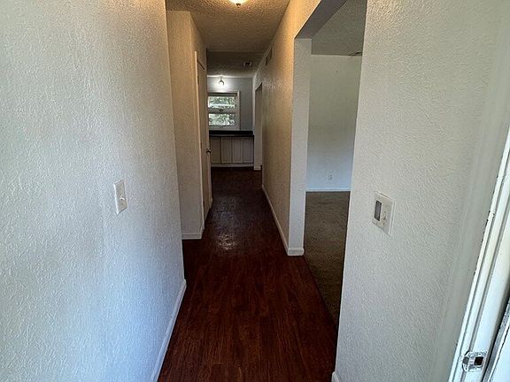 2nd image of 1224 N Franklin St