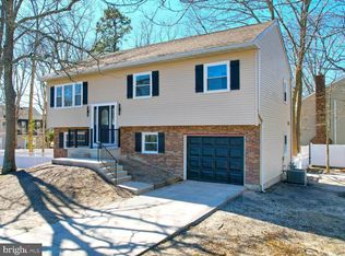 15 Wayne Dr, Somers Point, NJ 08244