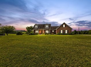 2500 Ironworks Rd, Mount Sterling, KY 40353