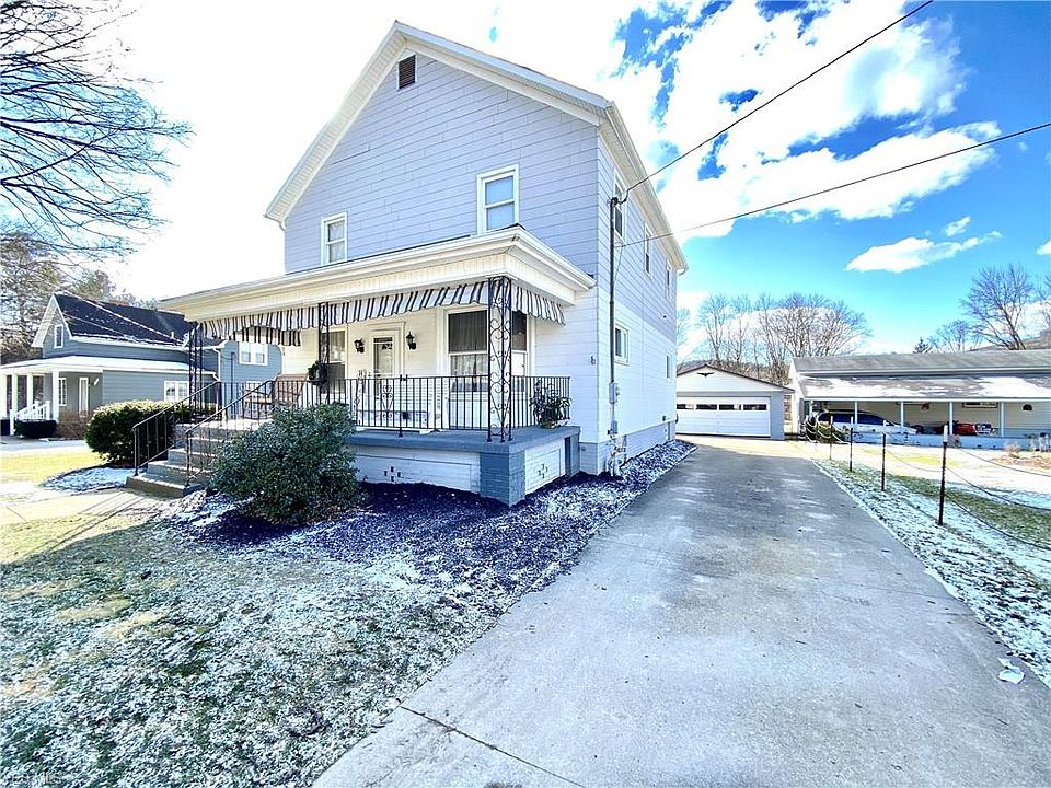 1st image of 1420 Roanoke Ave