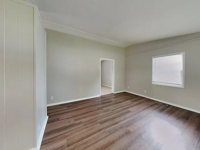120 Brookside Dr — Photo 3