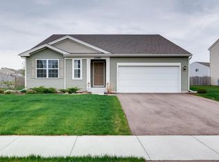 2987 Ellsworth Dr, Yorkville, IL 60560
