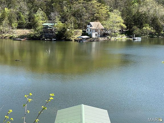2nd image of 29 Lakeview Trl