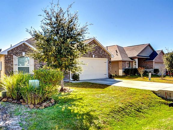 2nd image of 21438 Forest Colony Dr