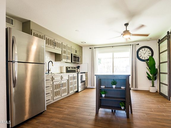 5th image of 8057 W COLLEGE Drive