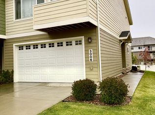3006 Golden Vista Ave, Williston, ND 58801