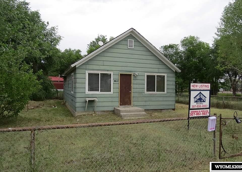 1st image of 156 W 1st St