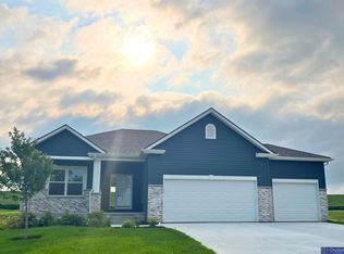 13112 S 44th Ave, Bellevue, NE 68123
